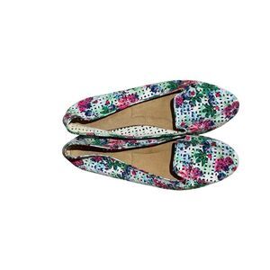 A2 by Aerosoles White, Green, Pink Parchment Pierced Pattern Multicolor Comfort